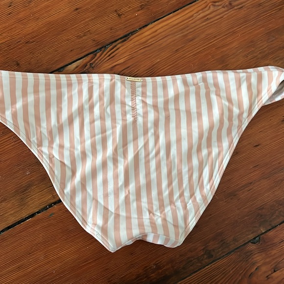 Hollister Bathing Suit Bottom - Picture 2 of 2